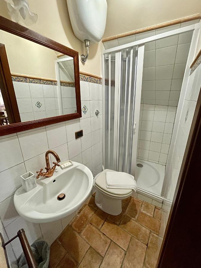 Casa Vacanze La Piazzetta Del Castello Montecalvello Εξωτερικό φωτογραφία